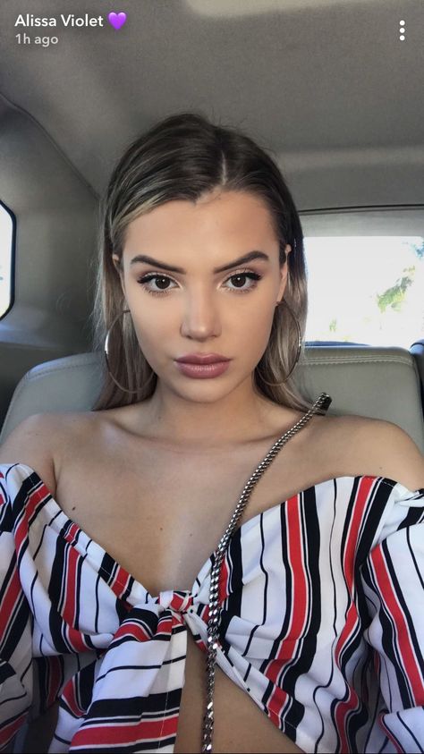 Alyssa Violet, Alissa Violet Outfit, Allisa Violet, Violet Outfit, Outfit Blonde, Alissa Violet, Fashion Photography Inspiration, Girl Crushes, Pretty Makeup