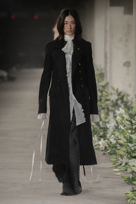 Ann Demeulemeester Spring 2025 Ready-to-Wear Collection [PHOTOS] Ann Demeulemeester 2023, Ann Demeulemeester Dress, Ann Demeulemeester Menswear, Ann Demeulemeester Archive, Ann Demeulemeester 2022, Spring 2025, Show Collection, Ann Demeulemeester, September 2024