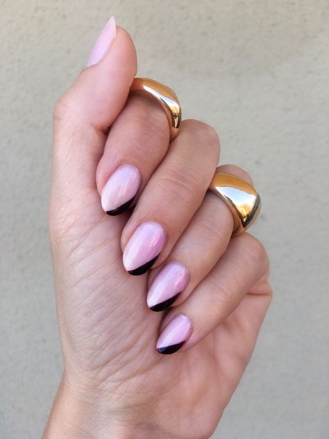 Side Tip Nails, Side French Tip Nails, Perfect Hands, Classic French Manicure, Short Nail, Tip Nails, Manicure Ideas, Short Nail Designs, French Tip Nails