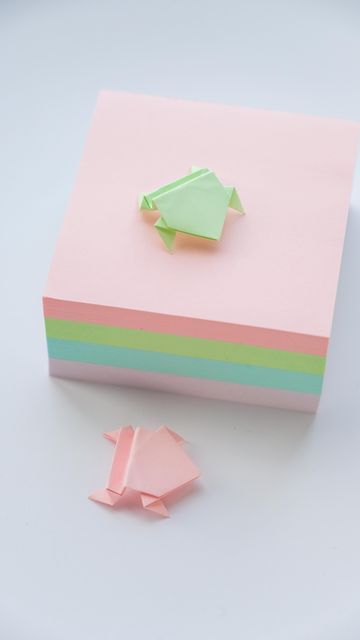 Note Origami, Origami Jumping Frog, Sticky Note Origami, Jumping Frog, Origami Design, Sticky Note, My Youtube Channel, Sticky Notes, Click The Link