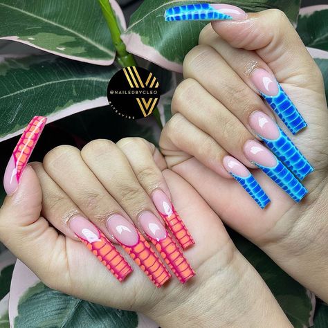 Crock Nail Design, Colorful Crocodile Nails, Crocodile Nails, Shiny Nails Designs, Multicolored Nails, Color For Nails, Long Acrylic Nail Designs, Drip Nails, Short Square Acrylic Nails