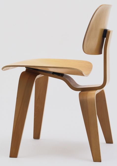 Charles Eames, Ray Eames. Side Chair (model DCW). 1946 Eames Side Chair, Charles Ray, Chair Wood, Iconic Furniture, Wooden Texture, Eames Chairs, Ground Breaking, Modern And Contemporary Art, Charles & Ray Eames