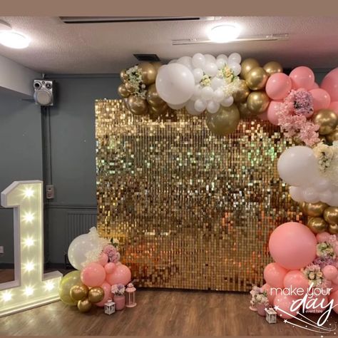 Golden Birthday Party Ideas, Golden Birthday Themes, Golden Birthday Party, Adult Birthday Decorations, Golden Birthday Parties, Champagne Birthday, 16th Birthday Decorations, 20th Birthday Party, 31st Birthday