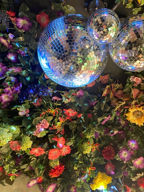 Disco ball Summer Ball Aesthetic, Garden Disco, Disco Party Decor, Cocktail Party Themes, Midsummer Dream, 80s Disco, Debutante Ball, Flower Dance, Wet Spot