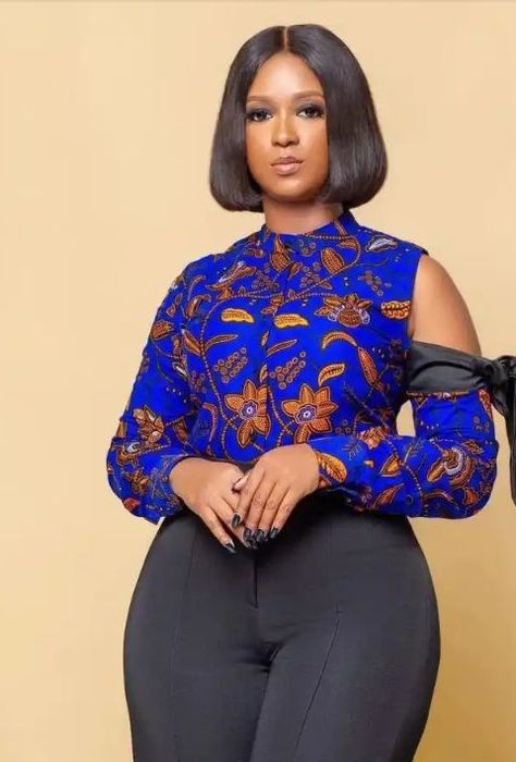 Ankara Top Styles For Jeans, Ankara Shorts, Ankara Top Styles, Ankara Skirt Styles, Ankara Trousers, Ankara Skirts, Ankara Tops, African Tops, African Print Tops