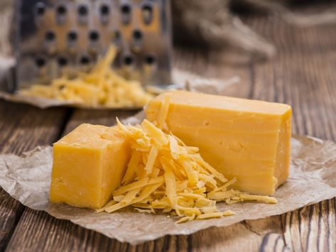 You can never have too much cheese. Freeze Cheese, Freezing Cheese, Easy Baked Spaghetti Recipe, Ham Chowder, Cheddar Potatoes, Meat Lasagna, Vegan Cheese Recipes, Hot Cheese, Queso Cheddar