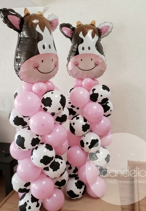 Ideas Para Decorar Con Globos, Cow Balloons, Cow Baby Shower Theme, Cow Print Birthday, Rodeo Birthday Parties, Cow Birthday Parties, Cowgirl Baby Showers, 2nd Birthday Party For Girl, Barnyard Birthday Party