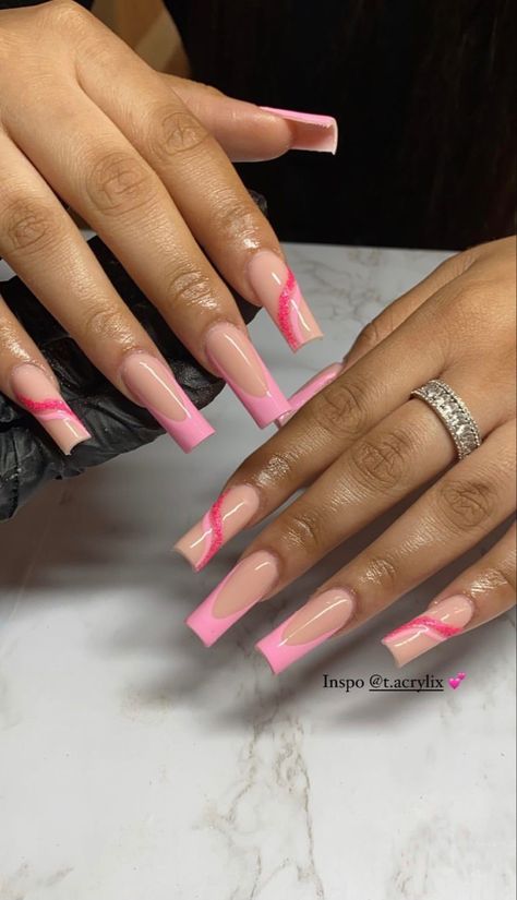 Med Nail Ideas Square, Med Length Nails, Pink Medium Nails, Med Nails, Medium Acrylic Nails, Abstract Nails, Color For Nails, Classy Acrylic Nails, Short Square Acrylic Nails