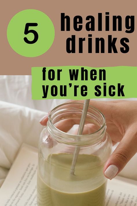 Feeling under the weather? These healing drink recipes will help sooth sore throats, support immune systems, and fuel your body toards recovery. Look no further for the best drinks for sore throats, since these drinks will help you feel better when you're sick. Starbucks drinks for when you're sick, sick drinking tea, good tea to drink when sick, sick drink recipes What To Drink When Sick, Drinks For Sore Throat, Food When Sick, Eat When Sick, Sore Throat Tea, Dry Throat, Sooth Sore Throat, Soda Drink, Feeling Under The Weather