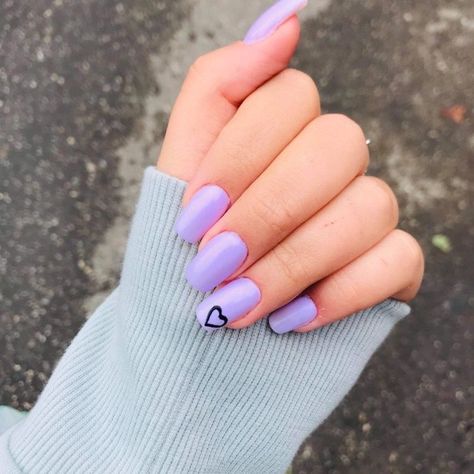 Blue And Purple Nails Simple, Cute Nails Light Purple, Purple Nails Ideas Simple, Light Purple Nails Design Short, Simple Nail Designs Purple, Short Gel Nails Purple, Purple Nails Acrylic Short, Simple Nails Purple, Purple Simple Nails