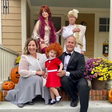 Family Halloween Costume, Annie the Musical Annie Family Halloween Costume, Annie Halloween Costume Family, Annie Jr Costumes, Orphans From Annie Costumes, Annie Costumes Orphan, Annie Halloween Costume, Orphan Annie Costume, Annie The Musical, Annie On Broadway