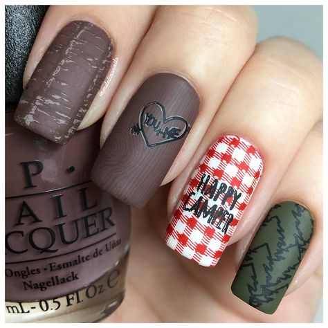 Hey guys! I’m leaving tomorrow morning for our annual family camping trip and I’m so excited! Naturally, I decided to do some camping nails… Camp Nails Ideas, Camping Nails Designs Easy, Camp Nails Designs, Camping Nails Summer, Camping Themed Nails, Wilderness Nails, Hiking Nails Designs, Hunting Nails Designs, Outdoor Nail Designs