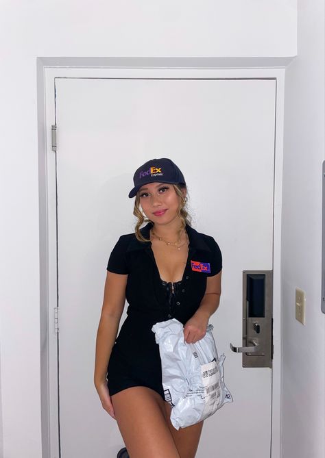 Fedex Costume, Fedex Halloween Costume, Harley Davison Halloween Costume College, Halloweekend Costumes College Students, Halloween Costumes Women Meme, Secy Halloween Costumes, Delivery Man, Halloween Costumes Women, Costumes For Women