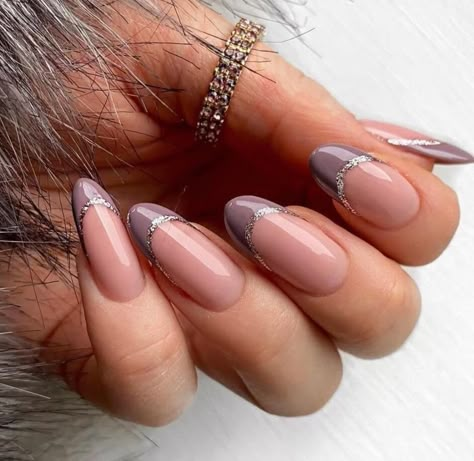 Evening Nails, Tip Nail Designs, December Nails, January Nails, French Tip Nail Designs, Work Nails, Almond Nails Designs, Almond Acrylic Nails, Rose Nails