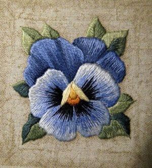 Pansy Embroidery, Brazilian Embroidery Stitches, Crewel Embroidery Kits, Brazilian Embroidery, Silk Ribbon Embroidery, 자수 디자인, Crewel Embroidery, Hand Embroidery Stitches, Hand Embroidery Patterns