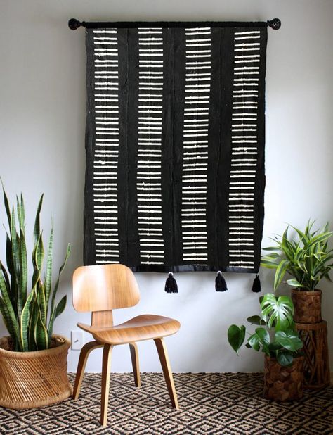 Modern Mexican Decor Interior Design, Masculine Boho, African Home Design, Modern African Decor, Afro Bohemian, Afro Boho, Masculine Decor, Kuba Cloth, Ethnic Decor