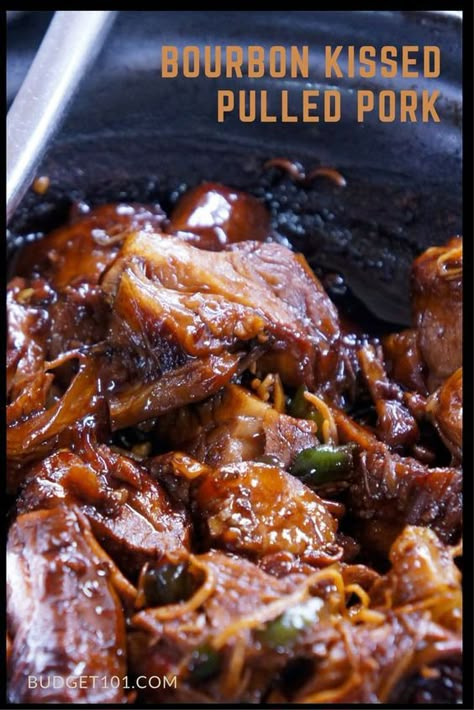 Bourbon kissed pulled pork- a meat lovers paradise Bbq Pulled Pork Slow Cooker, Crockpot Pork Loin, Healthy Diet Food, Crock Pot Pulled Pork Recipe, Bourbon Recipes, Pork Recipes Easy, Crockpot Pulled Pork, Pork Loin Recipes, Smoked Pulled Pork