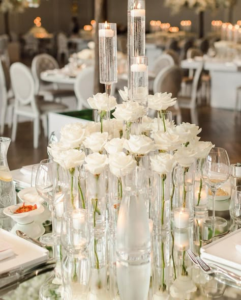 White Centerpiece Wedding Elegant, All White Engagement Party Decorations, Modern White Wedding Florals, All White Decorations Party, All White Wedding Reception Decoration, All White Wedding Ideas, All White Centerpieces Wedding, White Wedding Centerpieces Elegant, Wedding Tables Decoration Ideas