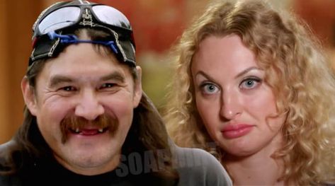 90 Day Fiance - Mike Youngquist- Uncle Beau Lawrence - Natalie Mordovtseva No Neck Ed 90 Day Fiance, Fiance Memes Funny, 90 Day Fiance Cast, Find Love, 90 Day Fiance, It Cast, Stars, Beauty, Quick Saves