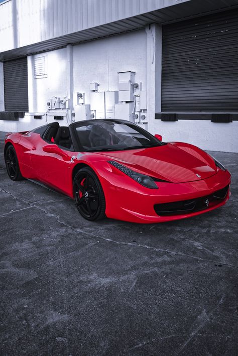 Spider Car, Ferrari 458 Spider, Ferrari Spider, 458 Spider, Luxe Auto's, Red Ferrari, Wallpaper Luxury, Ferrari Cars, Ferrari Red