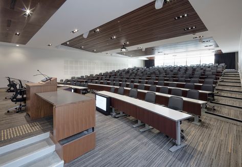 B+H and hariri pontarini realizes university of toronto law building as a luminous pavilion Lecture Hall Design, Law Pictures, University Interior Design, Auditorium Design, Classroom Interior, Lecture Hall, University Architecture, School Interior, Lectures Hall