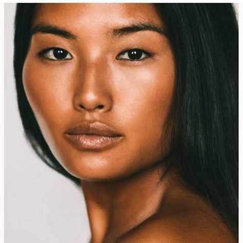 Make up for tan/dark skin Asian Tan Asian, Hair Color Asian, Tf2 Memes, Best Tanning Lotion, Best Hair Color, Tanned Makeup, Brown Eyed Girls, Asian Eyes, Dark Skin Women