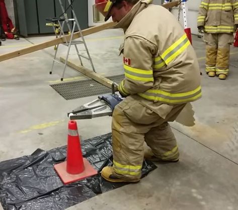 Firefighter Training Props, Firefighters Workout, Firefighter Training Workouts, Firefighter Fitness, Firefighter Training Drills, Fire Drill Procedures, Fire Officer, Firefighter Tools, Firefighter Workout