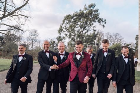 Groomsmen Christmas Wedding, Christmas Wedding Tuxedo, Christmas Wedding Groomsmen Attire, Christmas Groom Attire, Dark Red Wedding Suit, Christmas Groomsmen Attire, Christmas Wedding Party Attire, Christmas Wedding Bridal Party, Winter Wedding Suits Groom Attire