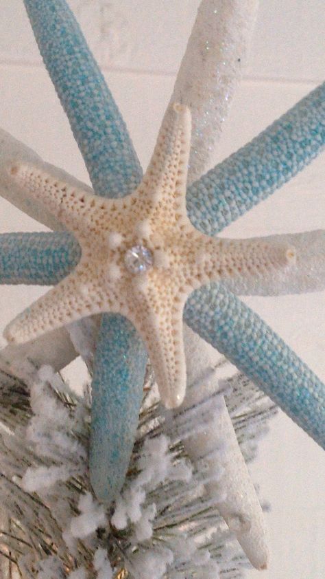 Coastal tree topper Starfish Tree Topper Diy, Nautical Christmas Tree Topper, Coastal Tree Topper, Beach Tree Topper, Tree Topper Diy, Ocean Ornaments, Beachy Christmas Decor, Painted Starfish, Beachy Christmas Tree