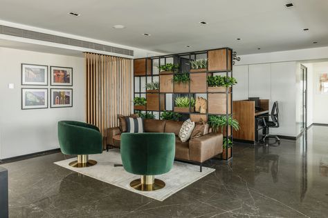 quirk-studio-mumbai-office-interior-design1-2 Green And Brown Palette, Quirk Studio, Leasing Office Design, Office Lounge Area, Office Design Inspo, Office With A View, Waiting Room Design, Office Waiting Rooms, Contemporary Design Style