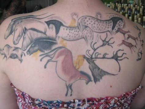 Lascaux Cave Paintings, Chauvet Cave, Paleolithic Art, Earthy Tattoos, Seahorse Tattoo, Prehistoric Art, Painting Tattoo, Horse Tattoo, Cave Paintings