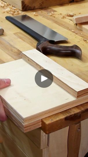 Router Jig, Japanese Joinery, Diy Trim, Trim Router, Amazing Woodworking, Serra Circular, Wood Worker, Wood Joinery, Woodworking Jigs