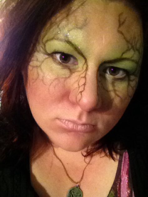 Gaia Goddess Makeup, Wood Nymph Makeup, Swamp Makeup, Dryad Makeup, Groot Makeup, Gaia Costume, Dnd Makeup, Flora Makeup, Pagan Makeup