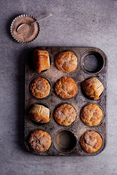 Banana, date and pecan muffins Date Banana Muffins, Muffin Food Photography, Banana Date Muffins, Muffin Photography, Flax Eggs, Doughnut Muffins, Pecan Muffins, Tattoo Health, Aesthetic Health