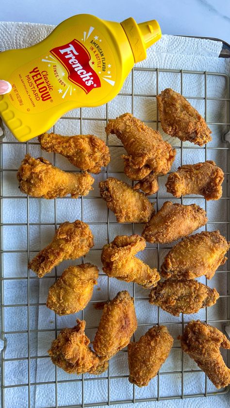 Mustard Fried Chicken, Fried Chicken Wings Recipe, Chicken Wing Recipes Fried, Glazed Chicken Wings, Chicken Wing Recipes Baked, Baked Wings, Glam Kitchen, Mustard Recipe, Chicken Wings Recipe