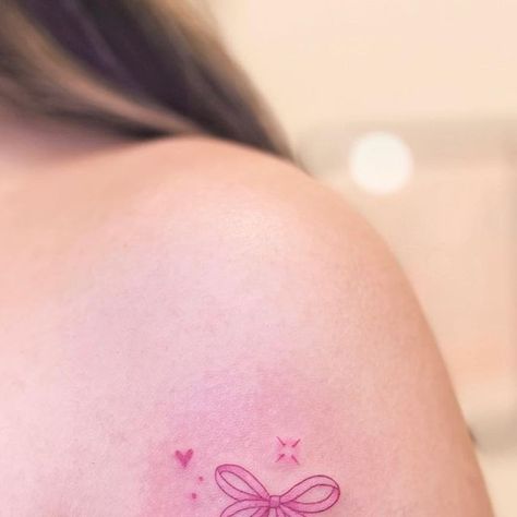 seoyeonnie💕 on Instagram: "flash, but make it tiny 🎀₊˚⊹♡ . . . . . #flashtattoo #cutetattoo #kawaiitattoo #colortattoo #nyctattoo #tattoonyc #pinktattoo #finelinetattoo #sparkletattoo #hearttattoo #ribbontattoo #tattooideas #tattooflash ty for coming 💗🎀" Pink Heart Tattoo, Sparkle Tattoo, Nyc Tattoo, Pink Tattoo, Ribbon Tattoos, Kawaii Tattoo, January 15, Fine Line Tattoos, Heart Tattoo