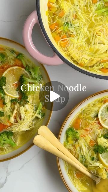 Healthy&Weatlthy on Instagram: "CHICKEN NOODLE SOUP ✨ Recipe below... ⁠
⁠
This recipe is a JSHealth community favourite! We first posted it almost five years ago and I am always getting DM’s about it and how much you love it. ⁠
⁠
Chicken noodle soup is one of those nostalgic meals that the whole family loves. This recipe makes 3 big serves but can be easily doubled and enjoyed throughout the week. ⁠
⁠
I love it with a drizzle of chilli oil or chilli crunch! Make sure to hit SAVE on this one. Who else loves it as much as me? ⁠
⁠
Ingredients:⁠
- 100g (3.5oz) vermicelli noodles⁠
- 2 tbsp extra virgin olive oil⁠
- 1 leek, finely diced⁠
- 1 carrot, finely diced⁠
- 2 stalks celery, finely diced⁠
- 2 garlic cloves, peeled & crushed ⁠
- ¼ bunch parsley, stalks finely chopped & leaves picked⁠
- 1 t Chicken Vermicelli, Healthy Chicken Soup, Confort Food, Chilli Oil, Cold Weather Food, Vermicelli Noodles, Soup Recipes Chicken Noodle, Ground Turmeric, Knife And Fork