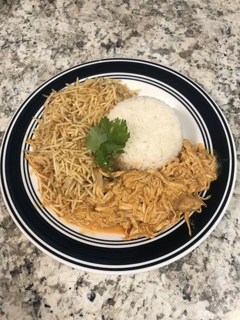 [HOMEMADE] Brazilian style Stroganoff!!! #food #foods Brazilian Style, Dessert Pictures, Dinner Wedding, Gluten Free Cooking, Beautiful Dishes, Kitchen Inspo, Cooking Ideas, Party Inspiration, Lunches And Dinners