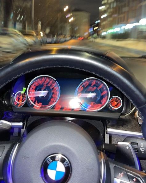 Steering Wheel Snapchat Night, Bmw Steering Wheel Snapchat, 45 Caliber, Serie Bmw, Car Facts, Bmw Girl, Rapper Style, Snap Snapchat, Role Player