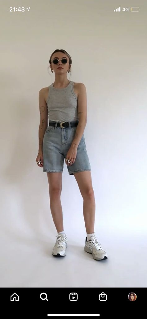 Chloe Helen Miles, Chloe Hayward, Culture Clothes, Culture Clothing, Overall Shorts, Chloe, Denim Shorts, Overalls, Street Style