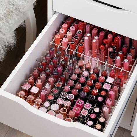 Ikea Alex Drawers Makeup, Ikea Makeup Storage, Makeup Storage Ideas, Ikea Makeup, Ikea Alex Drawers, Makeup Collection Goals, Makeup Display, Lipstick Organizer, Ikea Alex