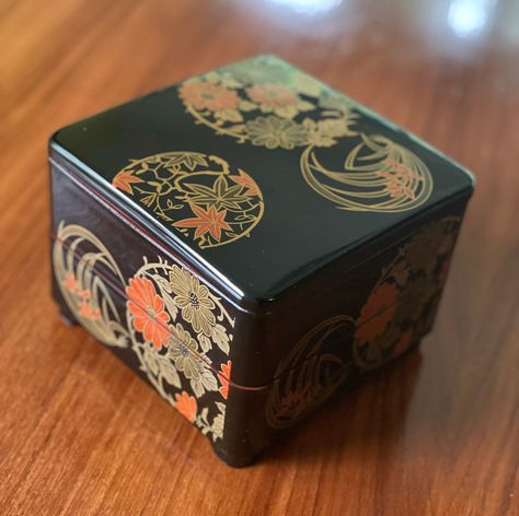 Vintage Japanese Bento / Jewelry Box  Traditional Lacquerware style Black with red interior Made in Japan sticker on bottom 5-1/4" square, 4" tall Japanese Jewelry Box, Ceramic Boxes Japanese, Bento Box Japanese Traditional, Japanese Lacquerware Boxes, Japanese Lacquerware, Japanese Jewelry, Japanese Bento, Vintage Jewelry Box Inspire Uplift ⭐, Japanese Antiques