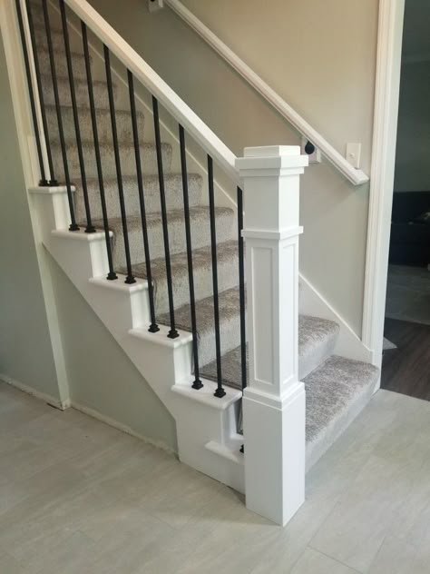 Stairwell Spindles, White Staircase With Black Railing, White Stair Railing With Wrought Iron, Black Iron Stair Railing Farmhouse, Staircase Wrought Iron, Wrought Iron Banisters And Railings, White Banister With Black Spindles, White Staircase With Carpet, Black Iron Spindles Staircase