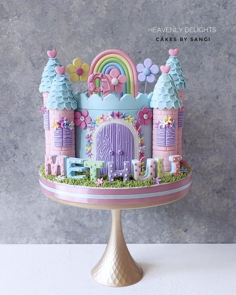 “Every castle has a story to tell.” 🏰... - Heavenly Delights Castle Theme Cake, House Cake Design, Disney Castle Cake Ideas, Mini Castle Cake, Disney Cake Castle, Easy Castle Cake, Birthday Cake Princess, Fairy Castle Cake, Princess Castle Cakes For Girls Birthday