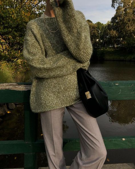 Jess Alizzi, Clothing Aesthetic, Spring Sweater, Fall Fits, Outfit Inspo Fall, Looks Style, Fall Winter Outfits, Group Chat, Autumn Winter Fashion