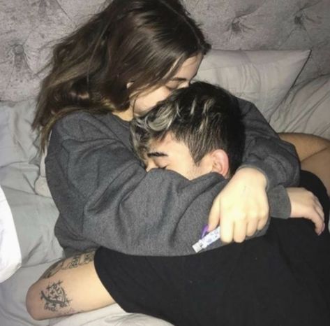 Photo couple Amoureux Couple Goal, Two People, A Man, Books Wattpad, Wattpad, Books