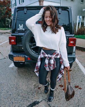 Flannel Tied Around Waist Outfit, Tie Around Waist Outfits, Flannel Around Waist Outfit, Flannel Tied Around Waist, Meghan Sisco, Flannel Around Waist, Flannel Tied, Waist Outfit, Style Inspiration Edgy