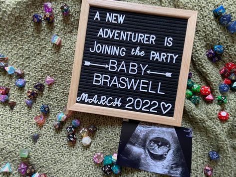 Our D&D (dungeons and dragons) themed baby announcement 💚 we find our baby’s gender today and we cannot WAIT! - Glow Community Lord Of The Rings Gender Reveal Ideas, Dnd Gender Reveal, Dungeons And Dragons Gender Reveal, Dnd Baby Nursery, Nerdy Gender Reveal Ideas, Dungeons And Dragons Nursery, Dnd Baby Shower Ideas, Dnd Baby Announcement, Pokemon Pregnancy Announcement