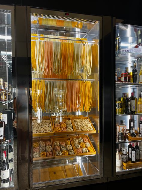 Pasta Restaurant Design, Pasta Bar Restaurant, Pasta At Restaurant, Pasta Restaurant, Pasta Aesthetic Restaurant, Italian Pasta Restaurant, Pasta Market, Takeaway Shop, Pasta Shop