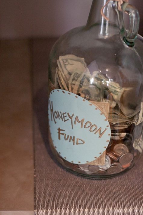 Place a jar at each table and see how much money you can take with you on your honeymoon....instead of the dollar dance Honeymoon Jar, Bebe Shower, Rustic Wedding Decorations, Honeymoon Fund, Kids Wedding, When I Get Married, Lodge Wedding, Cute Wedding Ideas, Gift Table